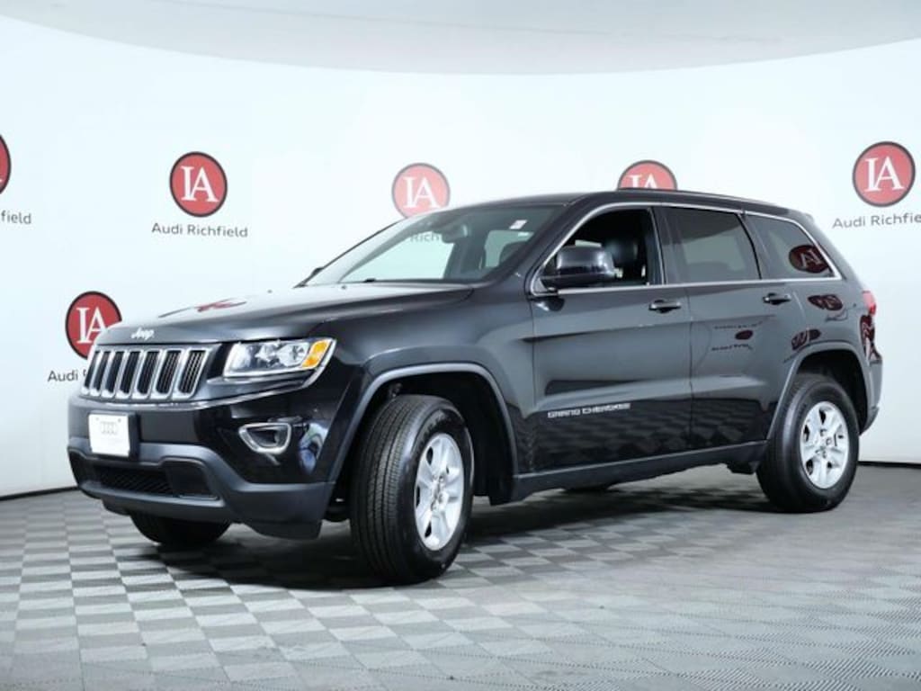 Used 2016 Jeep Grand Cherokee Laredo SUV