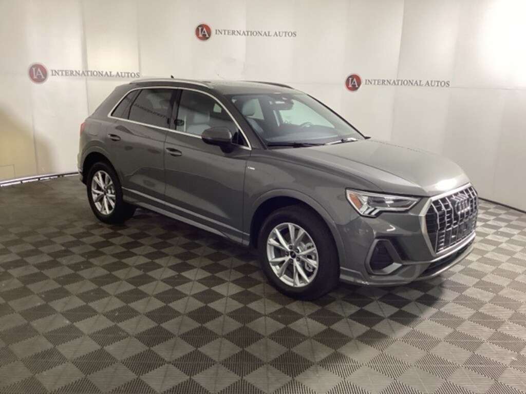 New 2025 Audi Q3 Premium Plus SUV