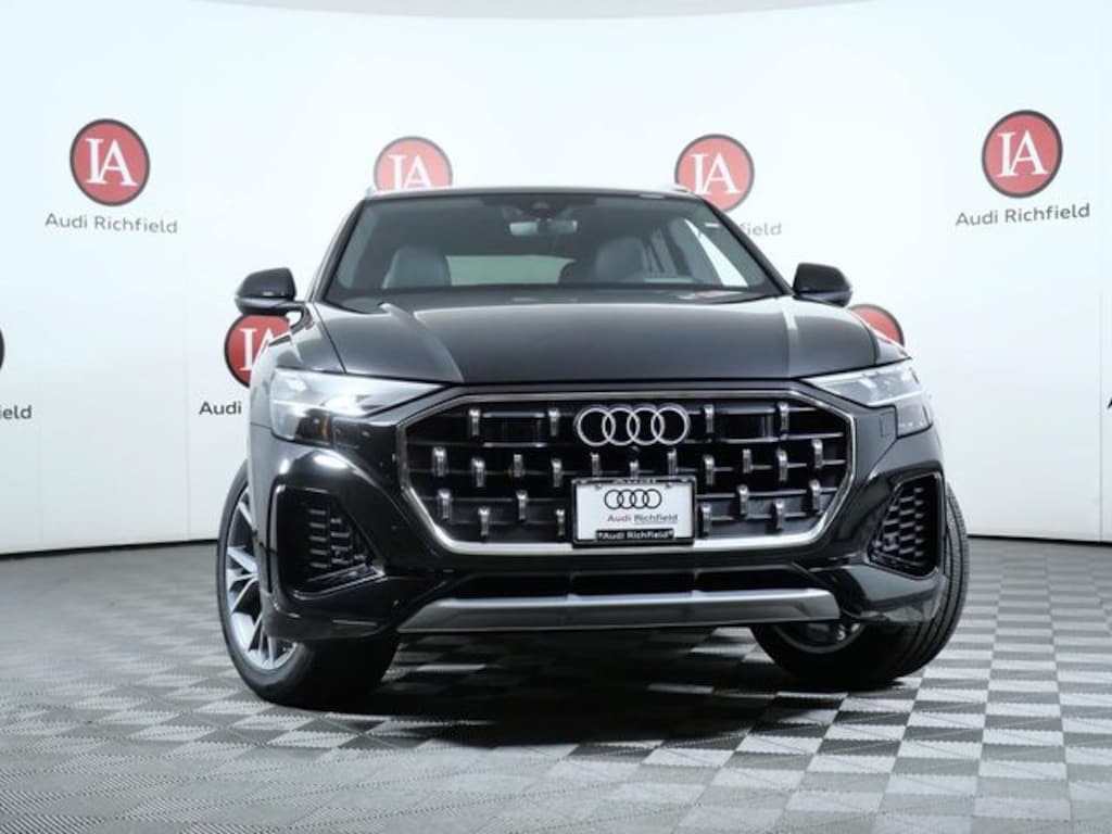 New 2026 Audi Q8 SUV