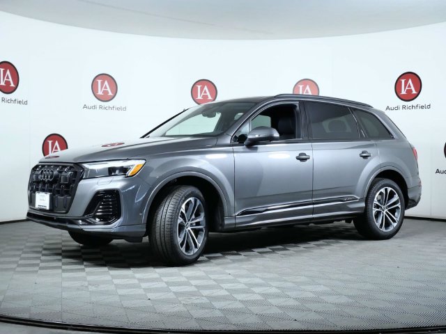 New 2026 Audi Q7 SUV