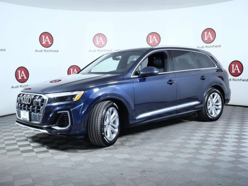 Used 2025 Audi Q7 55 Premium Plus SUV