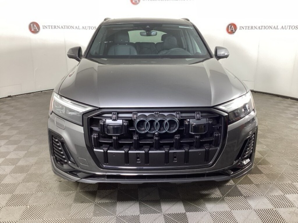 New 2026 Audi Q7 45 Premium Plus SUV