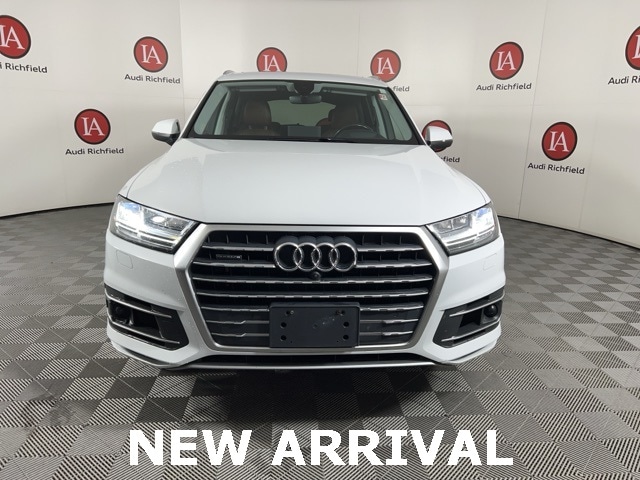 Used 2017 Audi Q7 Prestige with VIN WA1VAAF71HD029325 for sale in Richfield, MN