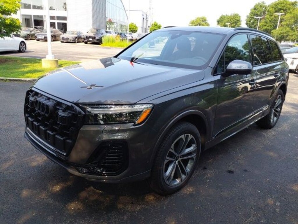 New 2026 Audi Q7 SUV