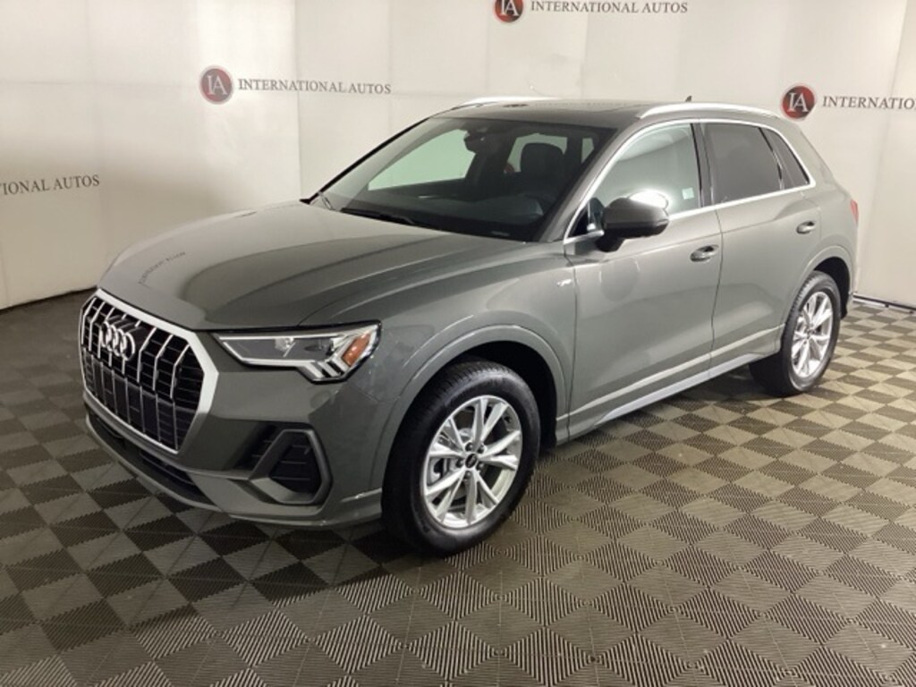New 2025 Audi Q3 Premium Plus SUV