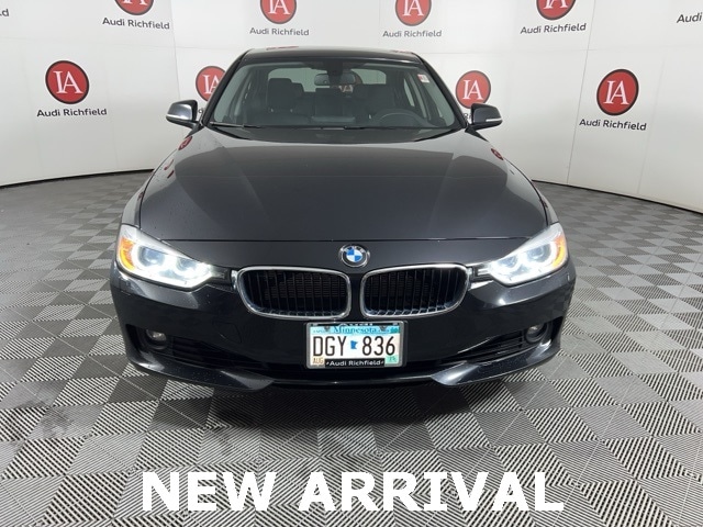 Used 2013 BMW 3 Series 328i with VIN WBA3B3C57DF530806 for sale in Richfield, MN