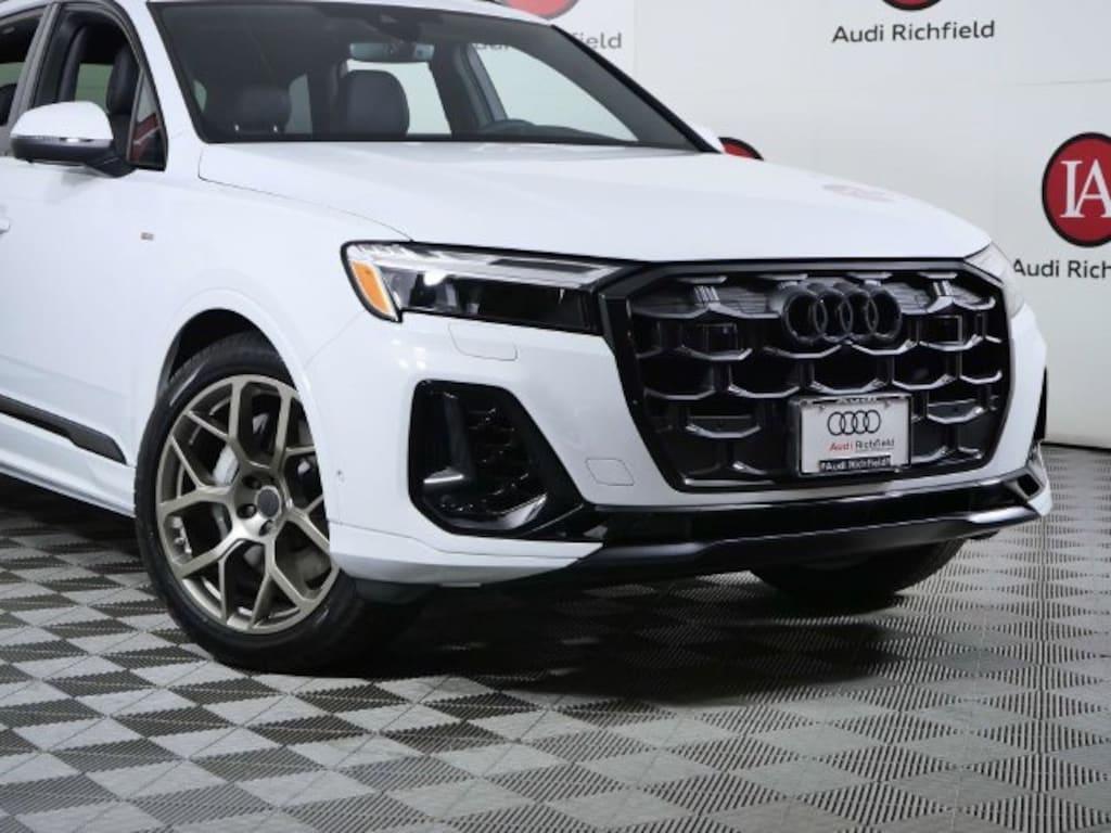New 2026 Audi Q7 SUV