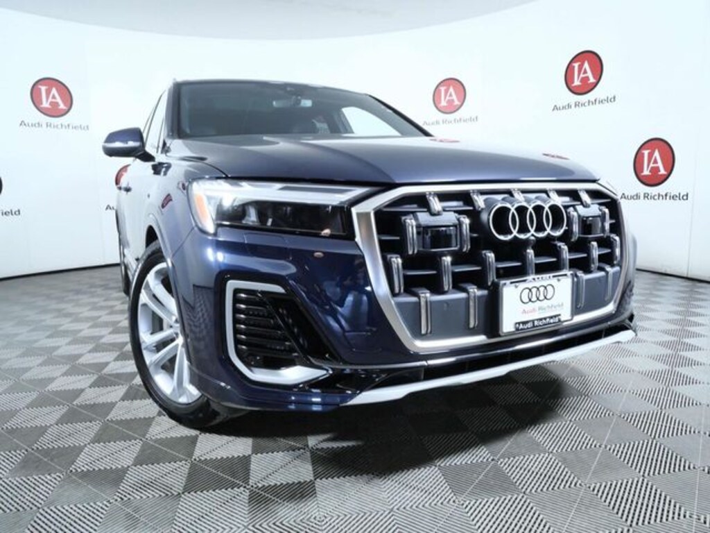 Used 2025 Audi Q7 55 Premium Plus SUV