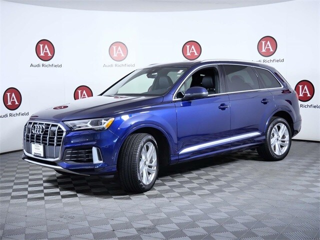 2022 Audi Q7 55 Premium Plus photo 3