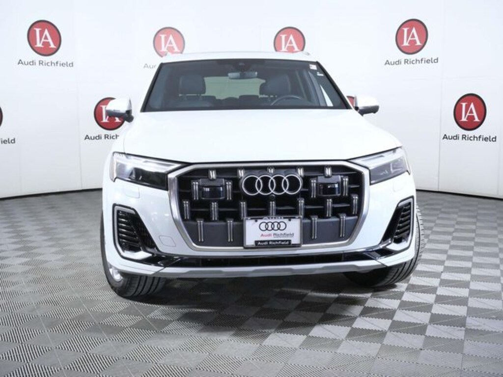 Used 2025 Audi Q7 55 Premium Plus SUV