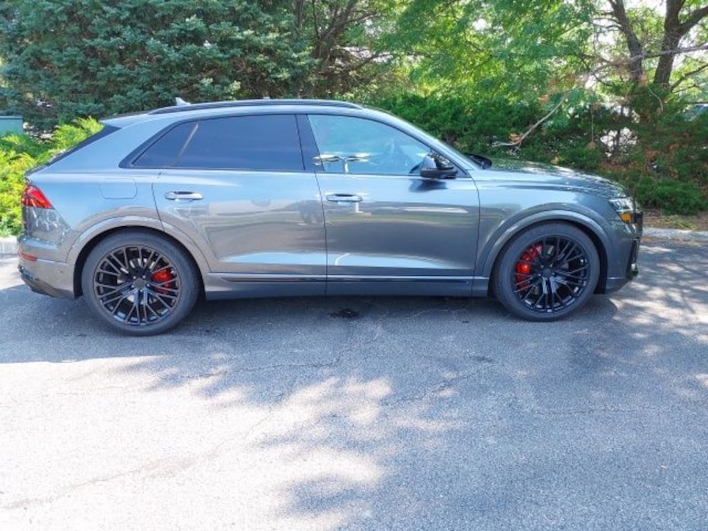 New 2026 Audi SQ8 SUV