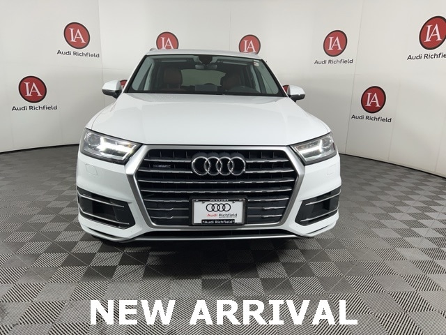 Used 2018 Audi Q7 Premium with VIN WA1AHBF76JD011702 for sale in Richfield, MN