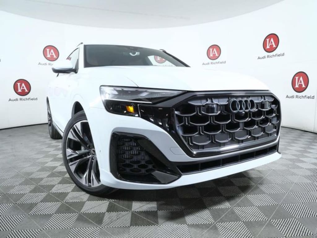 New 2026 Audi Q8 SUV