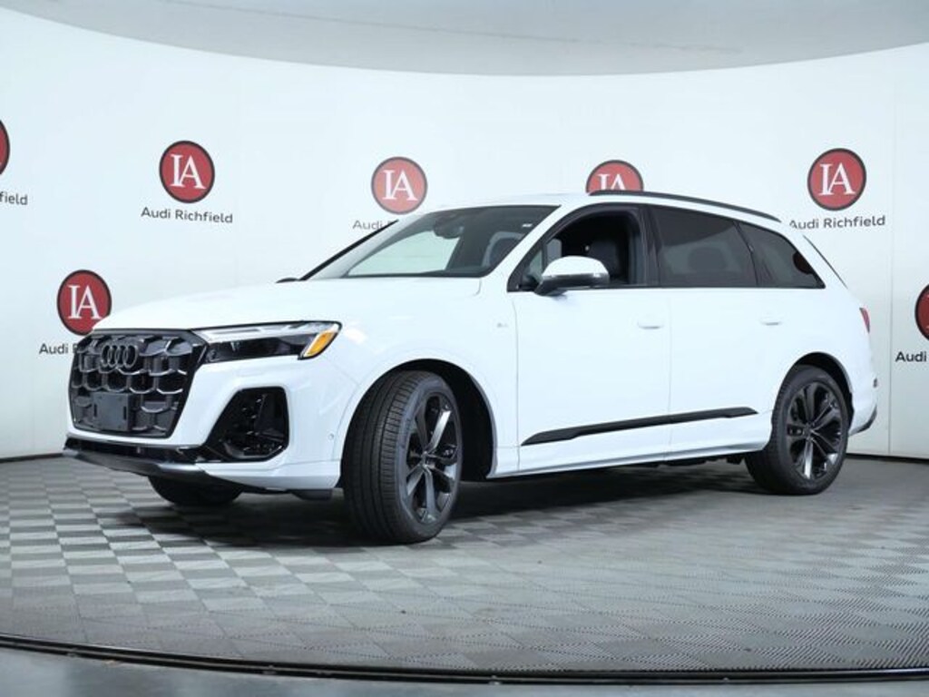New 2026 Audi Q7 SUV