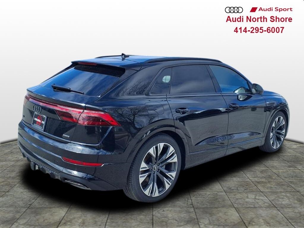 New 2026 Audi Q8 SUV