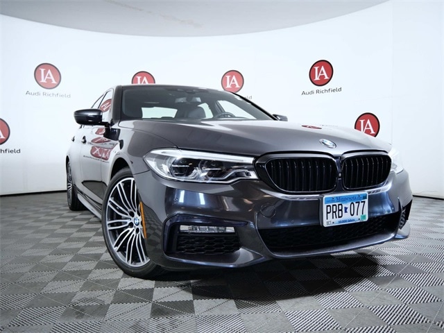 Used 2018 BMW 5 Series 540i with VIN WBAJE7C59JWC55072 for sale in West Allis, WI