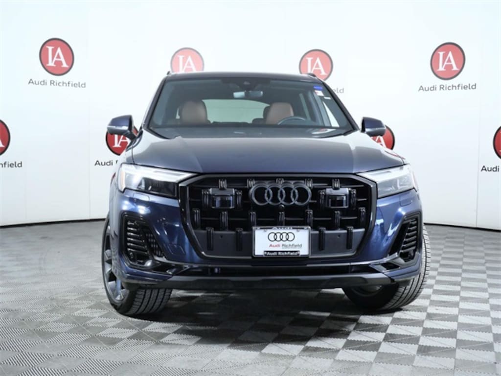 Used 2025 Audi Q7 55 Premium Plus SUV
