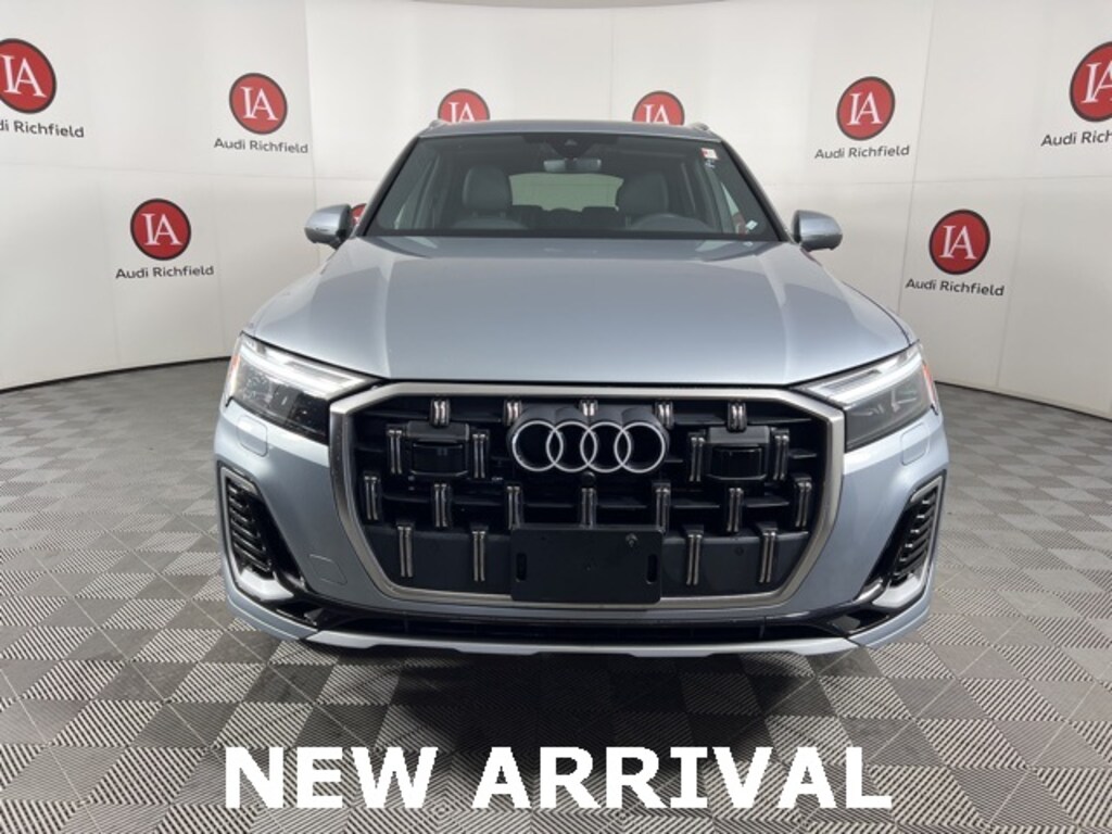 Used 2025 Audi Q7 55 Premium Plus SUV