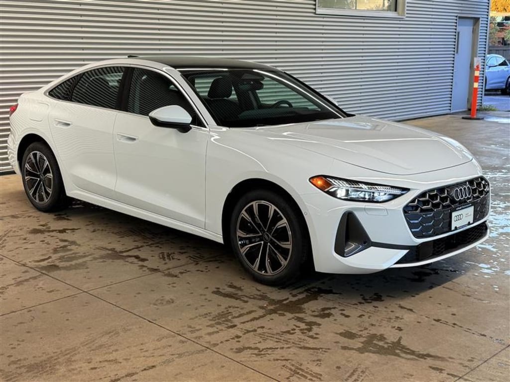 New 2025 Audi 2.0T Technik Sportback