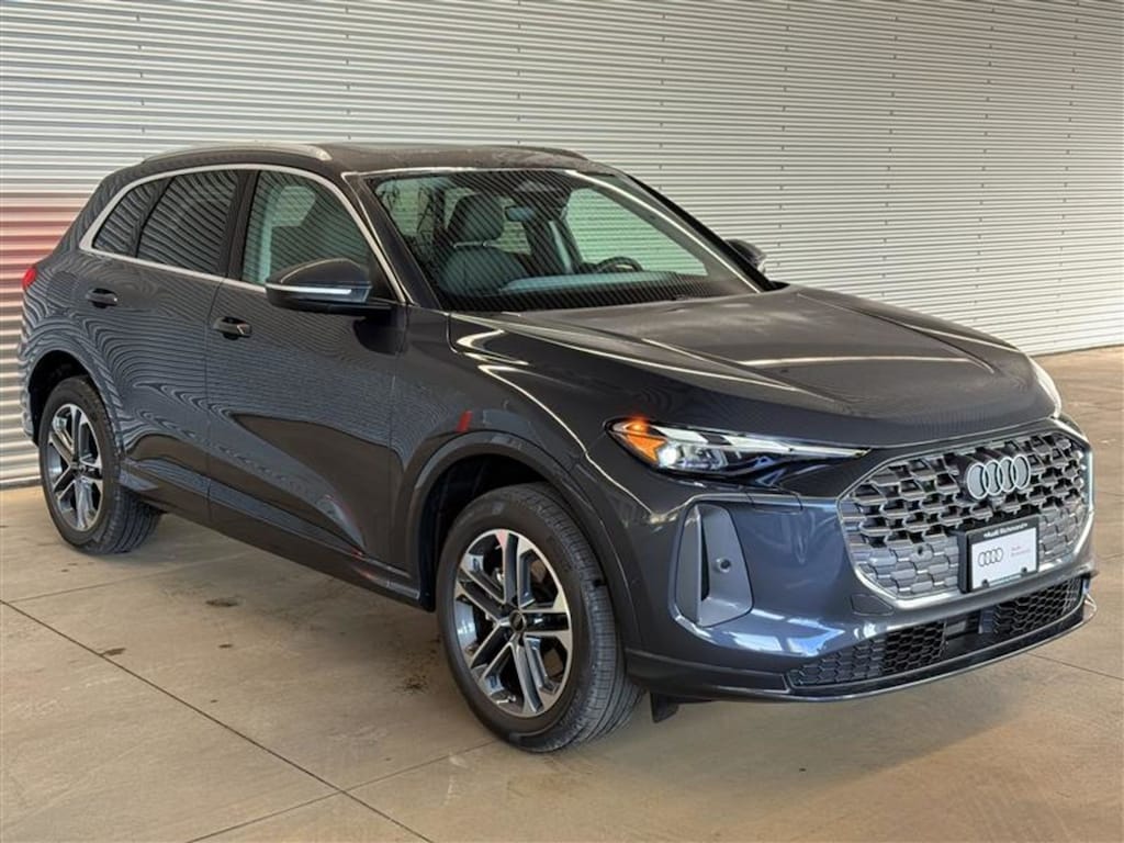 New 2025 Audi 2.0T SUV