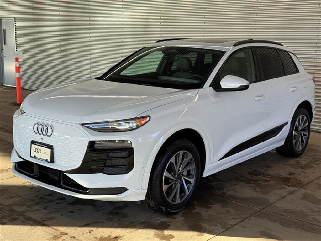 New 2025 Audi Base SUV