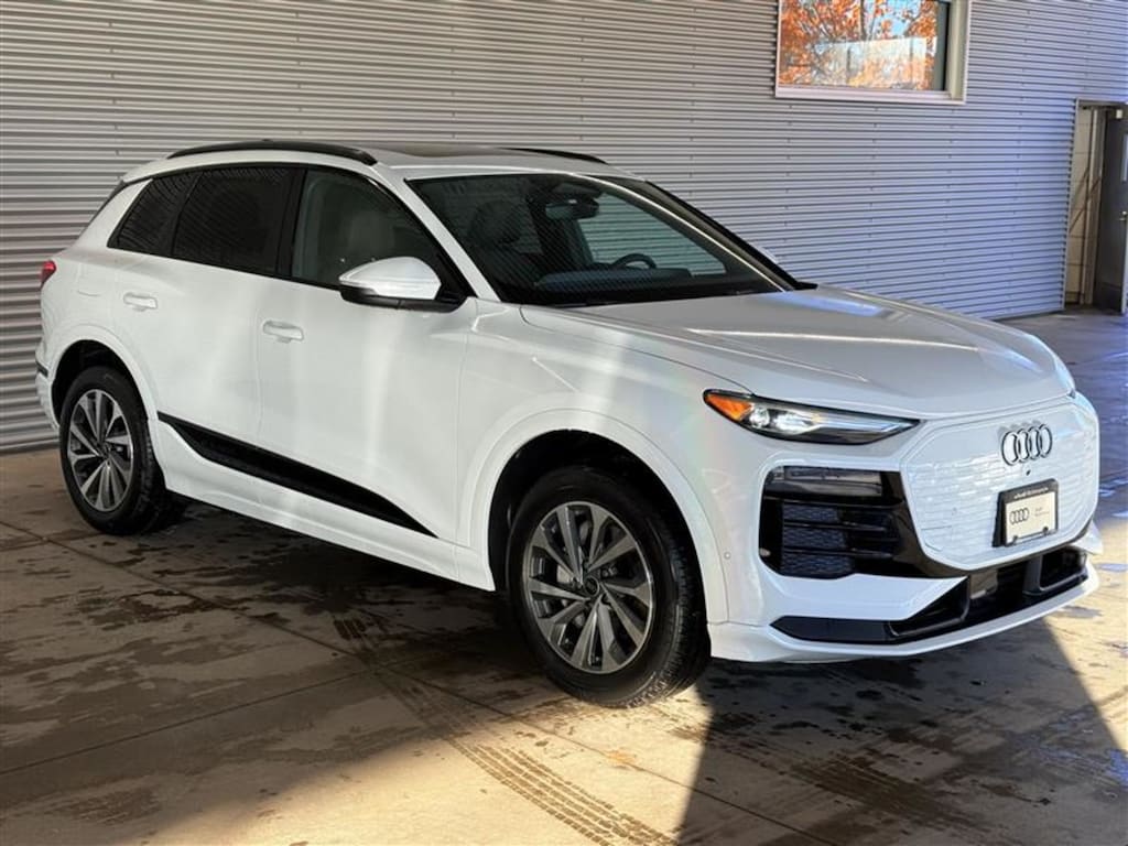 New 2025 Audi Base SUV