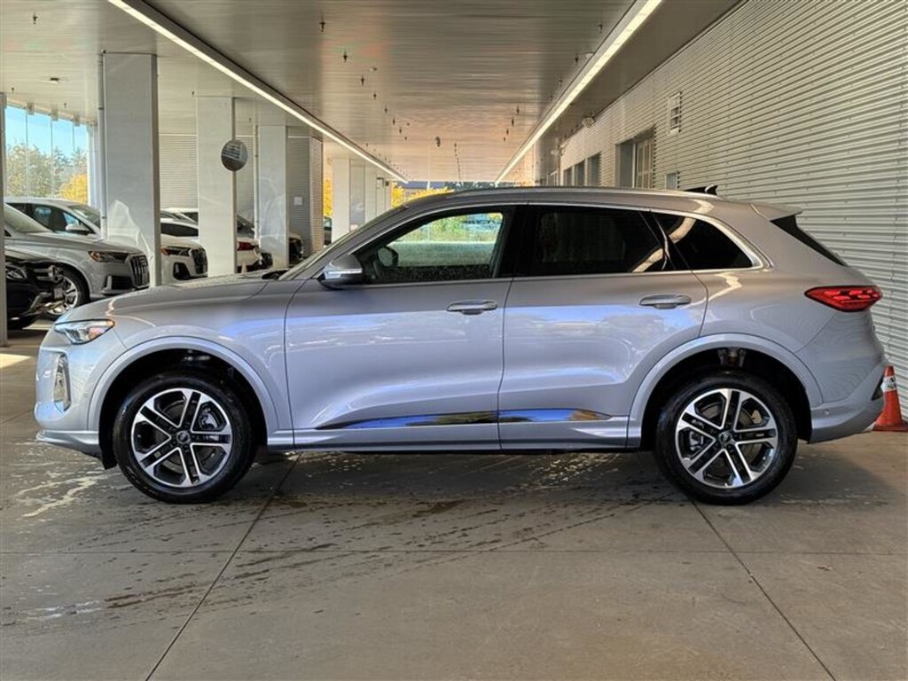 New 2025 Audi 2.0T Progressiv SUV