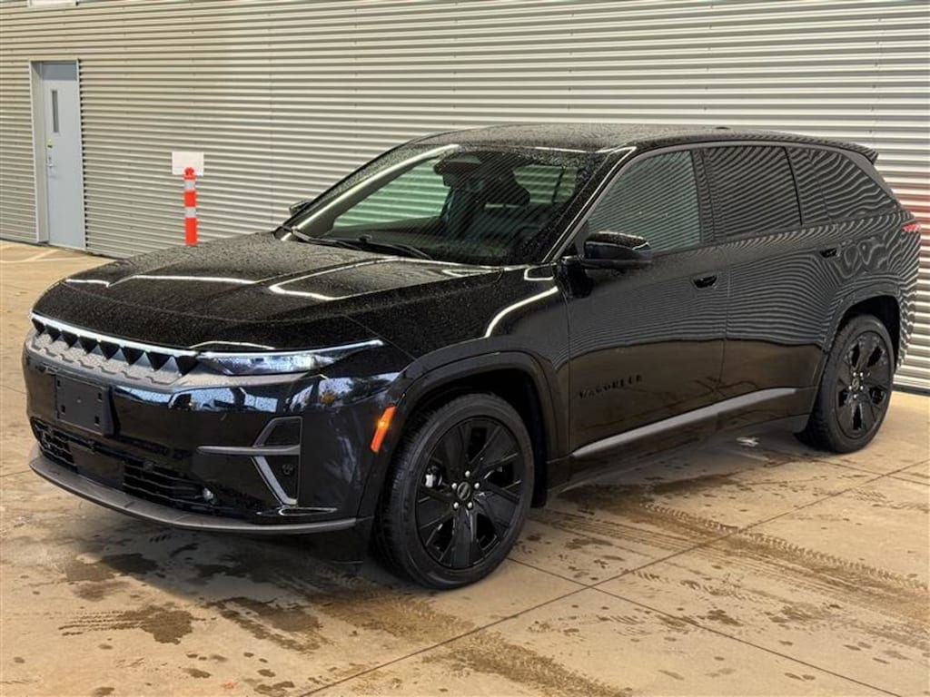 Used 2024 Jeep  Launch Edition SUV