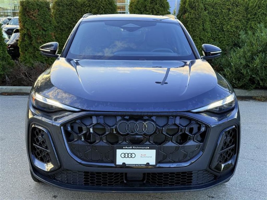 New 2025 Audi 2.0T SUV