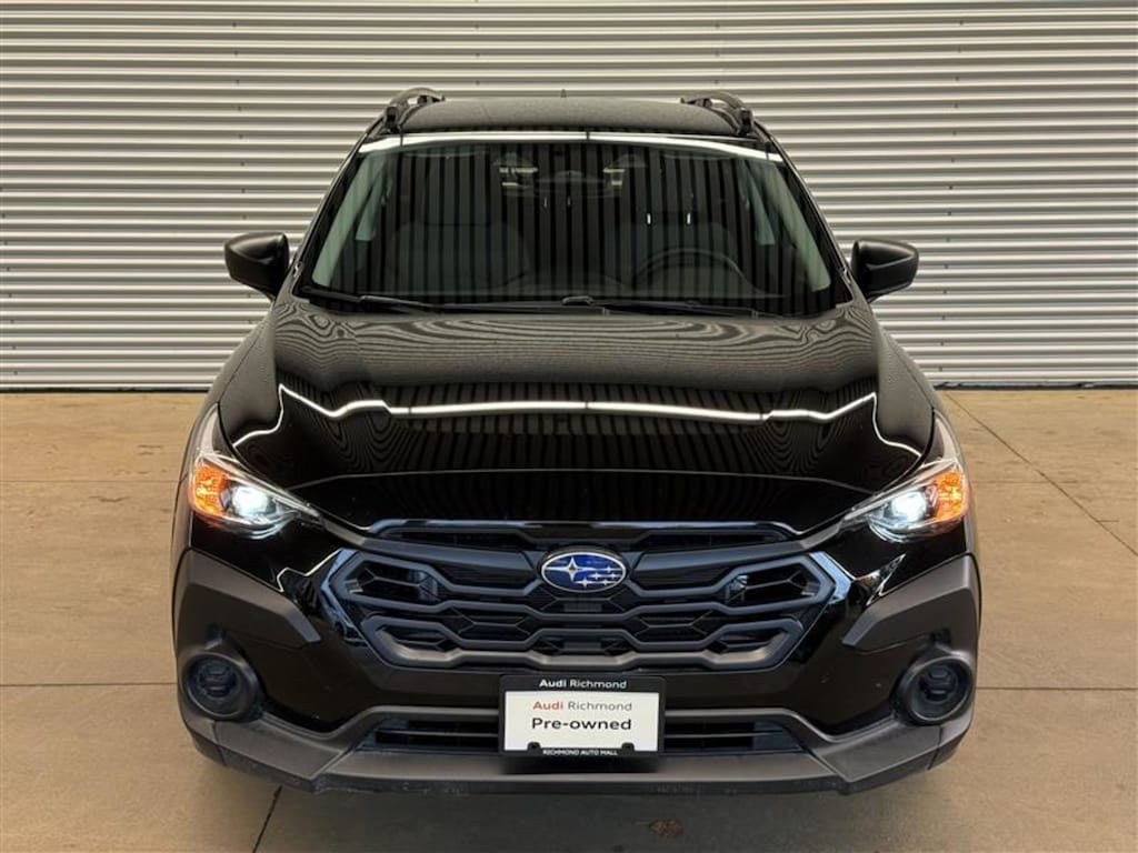 Used 2025 Subaru Convenience SUV