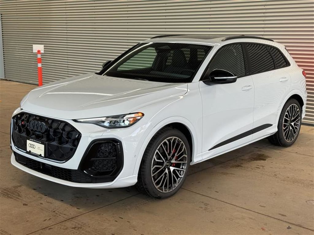 New 2025 Audi  3.0T Progressiv SUV