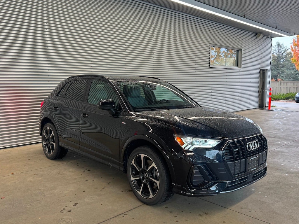 Used 2023 Audi 45 Technik SUV