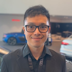 Staff member Keith Yuen from 37d720303277
