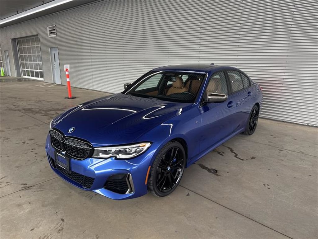 Used 2020 BMW xDrive Sedan