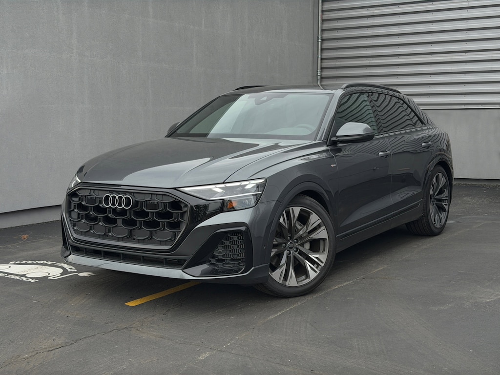 New 2026 Audi Q8 SUV