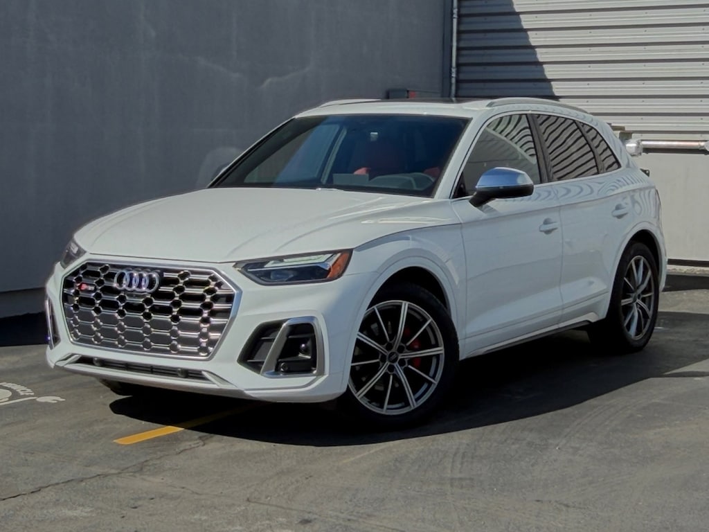New 2025 Audi SQ5 Premium Plus SUV