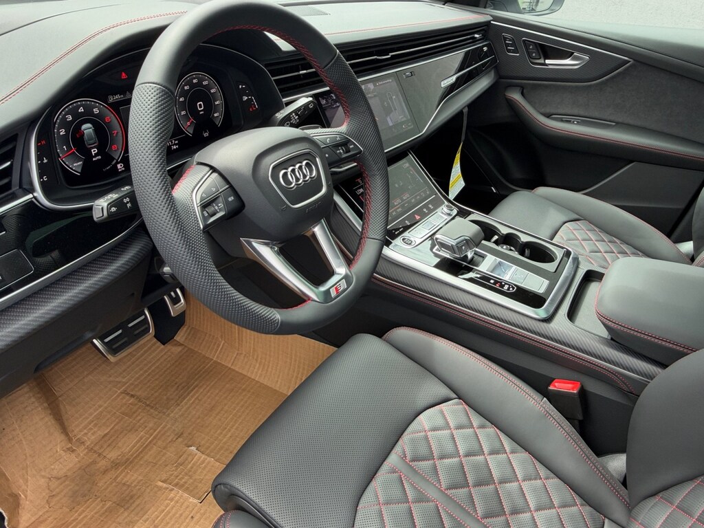 New 2026 Audi Q8 SUV