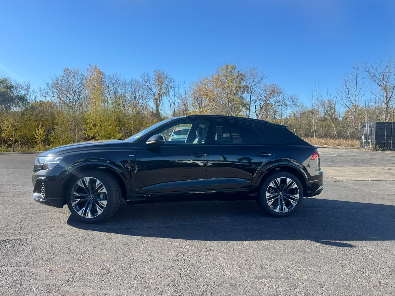New 2027 Audi Q8 SUV