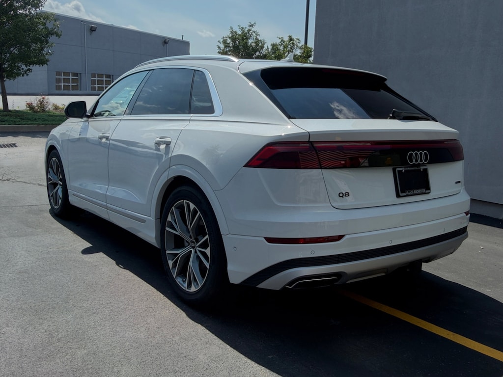 New 2026 Audi Q8 SUV