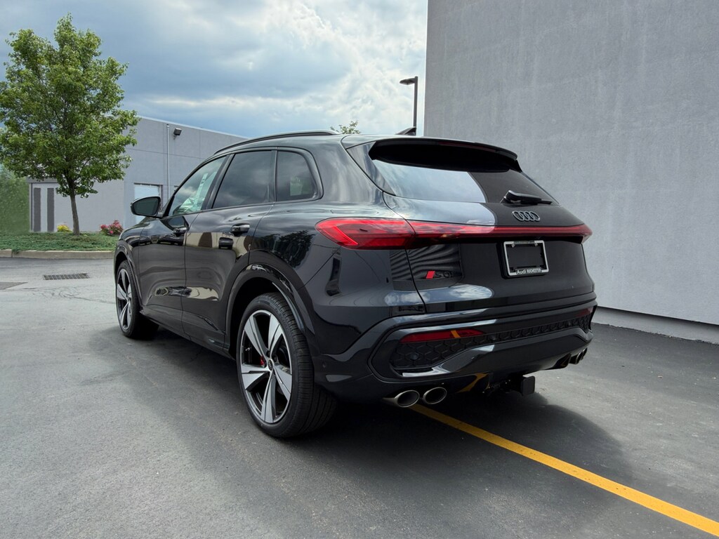 New 2026 Audi SQ5 SUV
