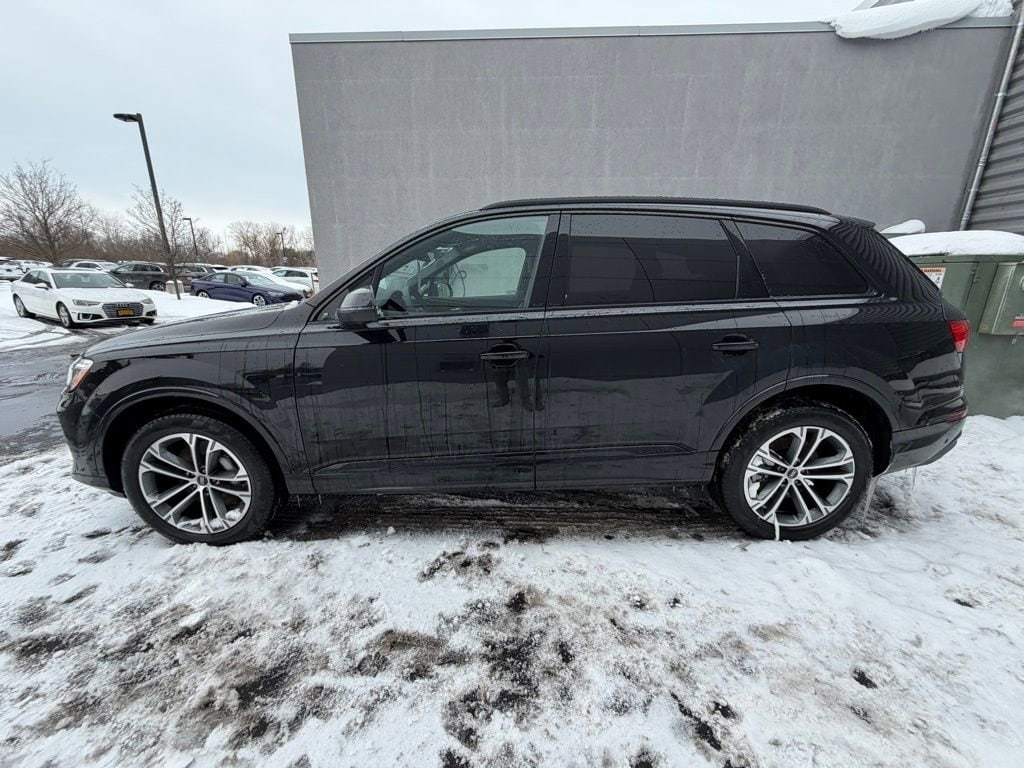New 2026 Audi Q7 45 Premium Plus SUV