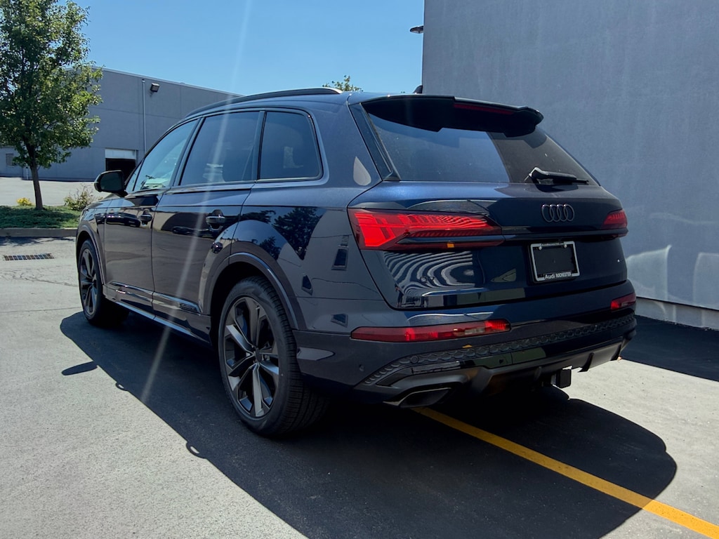 New 2026 Audi Q7 SUV