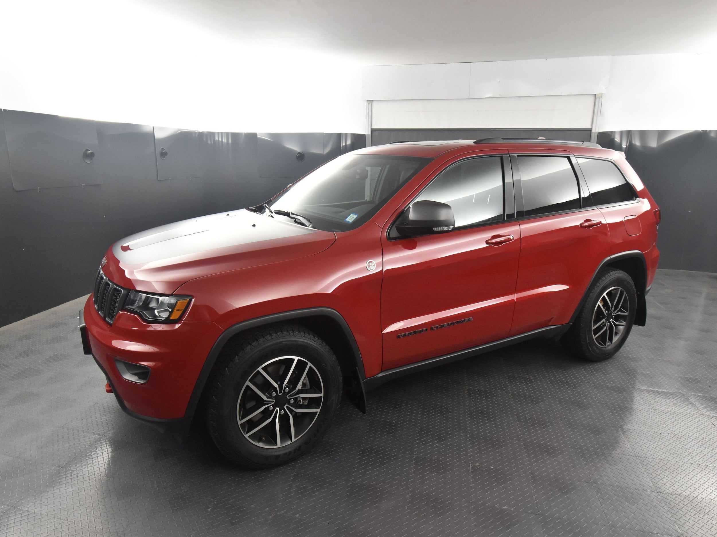 Used 2021 Jeep Grand Cherokee Trailhawk with VIN 1C4RJFLG0MC879746 for sale in Rochester, NY