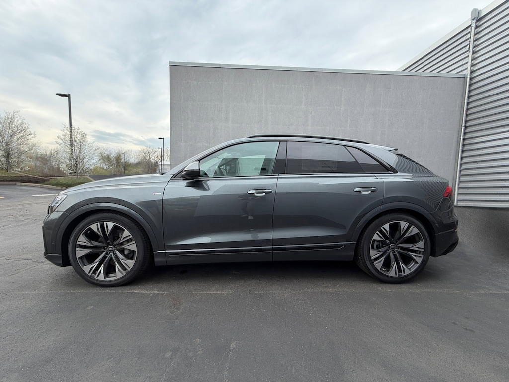 New 2026 Audi Q8 SUV