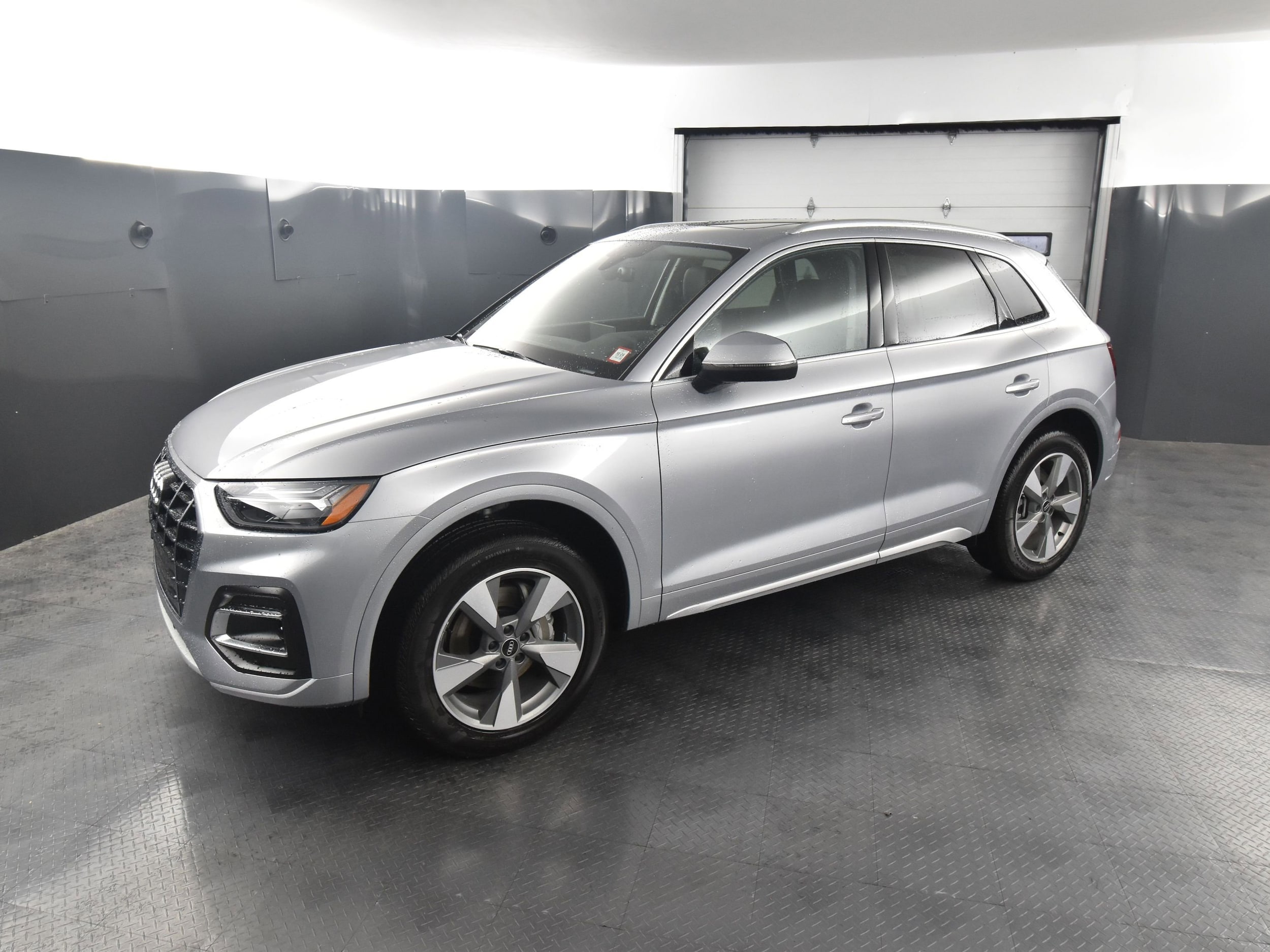 Used 2024 Audi Q5 Premium Plus with VIN WA1BBAFY6R2025051 for sale in Rochester, NY