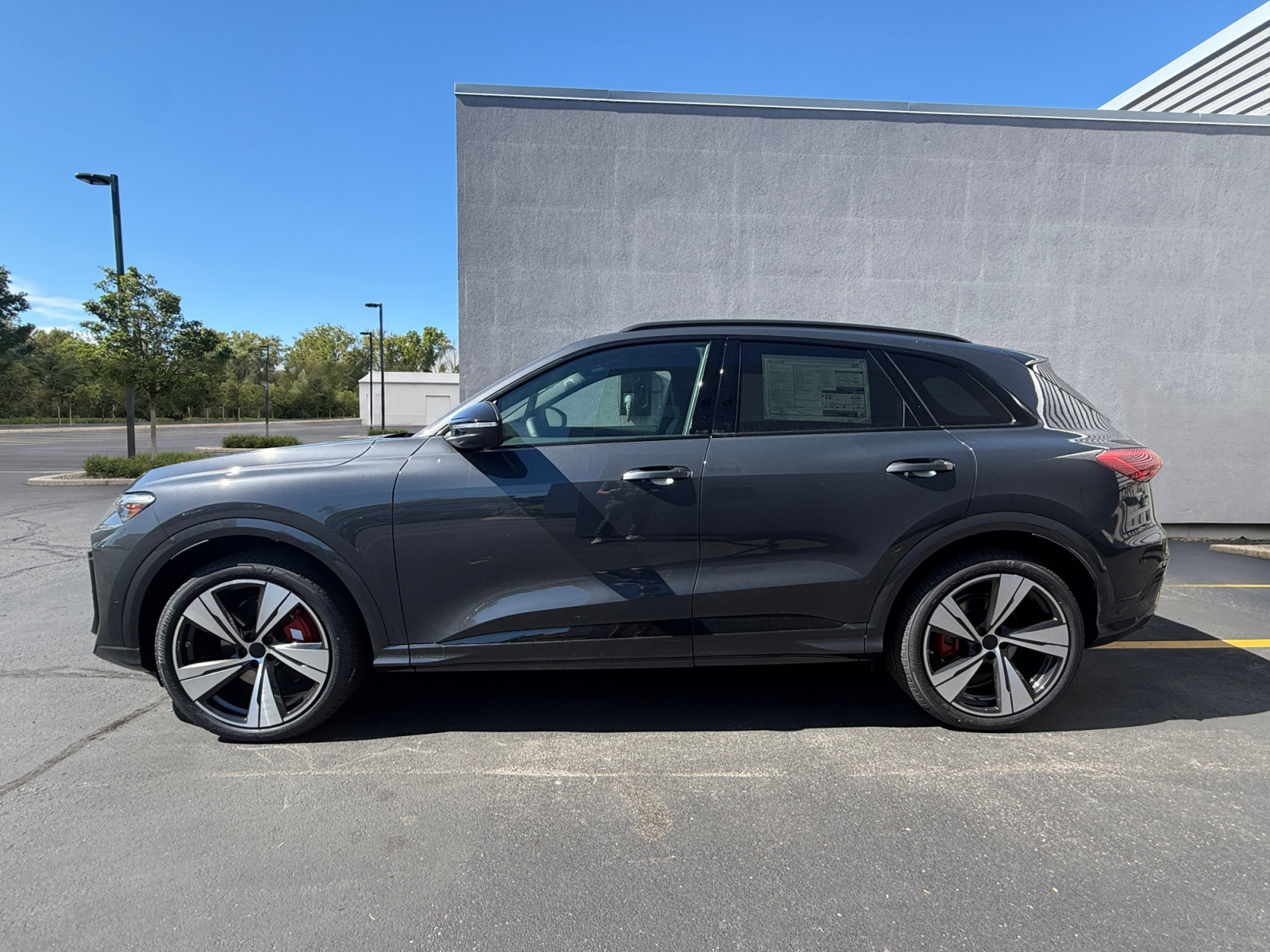 New 2026 Audi SQ5 SUV