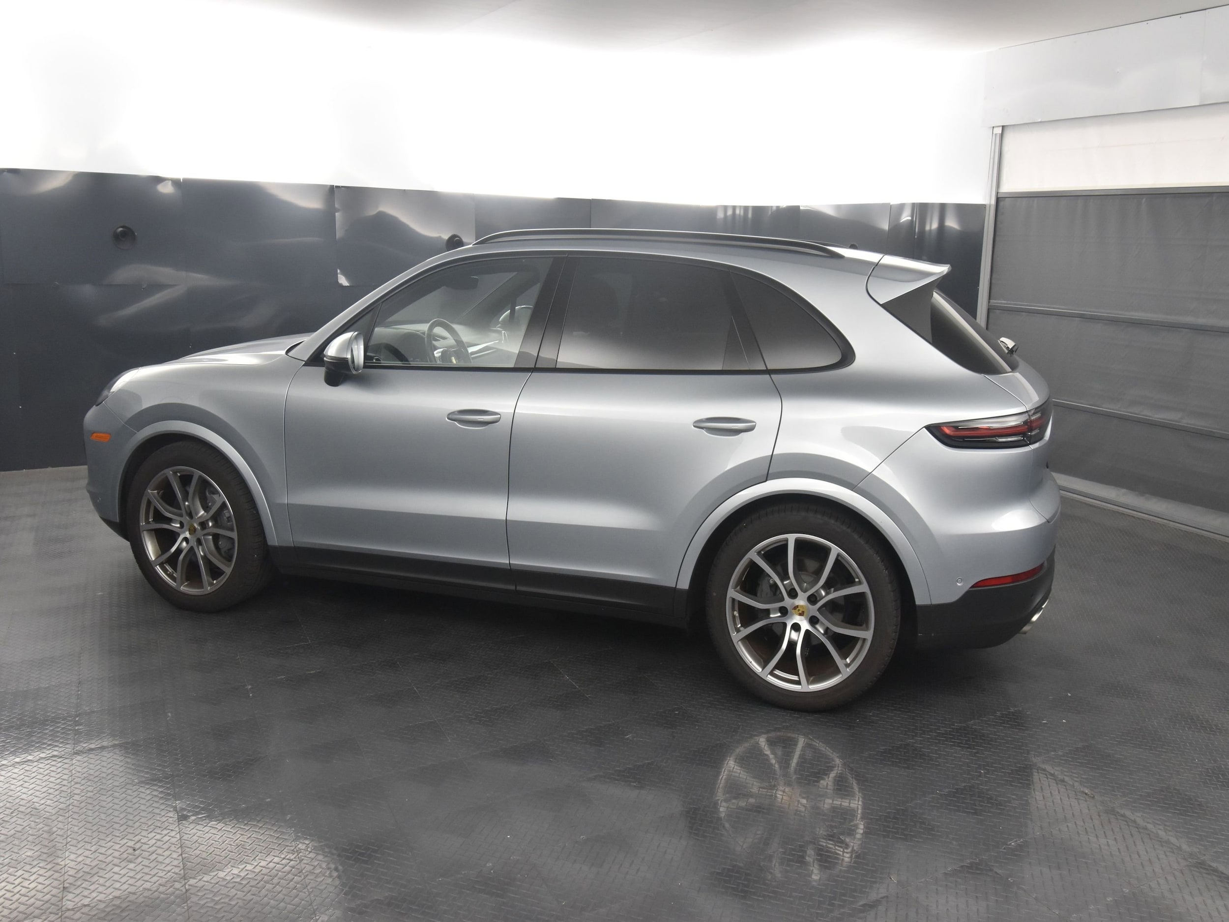 Used 2023 Porsche Cayenne S with VIN WP1AB2AY7PDA14137 for sale in Rochester, NY