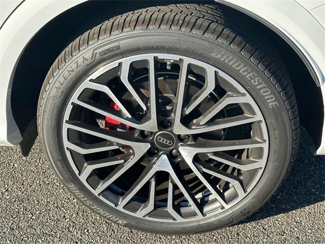 2025 Audi SQ5 Premium Plus photo 3
