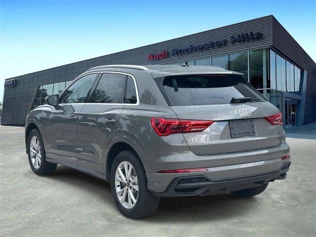 2025 Audi Q3 S line Premium photo 2