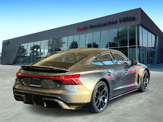 2025 Audi RS e-tron GT photo 3